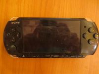 Лот: 3505181. Фото: 2. Продам PSP-3008 c 4 дисками. Игровые приставки, консоли, видеоигры
