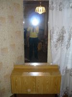 Лот: 3414873. Фото: 4. Комод+зеркало с тумбочкой Б/У... Красноярск