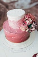 Лот: 9508283. Фото: 4. Торт со съедобными свежими цветами... Красноярск