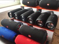 Лот: 14109206. Фото: 2. Портативная Bluetooth колонка... Аудиотехника