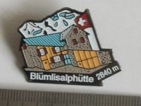 Лот: 17653202. Фото: 3. Значок Blümlisalphütte вершина... Коллекционирование, моделизм
