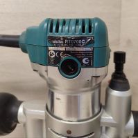 Лот: 25730261. Фото: 3. Фрезер Makita RT0700C 710w (s). Строительство и ремонт