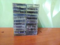 Лот: 19923537. Фото: 2. Компакт кассеты 22 шт. Коллекционирование, моделизм