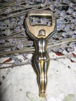 Лот: 16618883. Фото: 2. Винтажная открывалка в стиле ню... Антиквариат