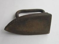 Лот: 25050033. Фото: 3. Утюг чугунный старинный. Коллекционирование, моделизм