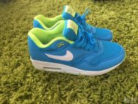 Лот: 13623774. Фото: 2. Кроссовки Nike Air Max 1. Женская обувь