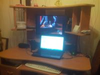 Лот: 5483027. Фото: 3. Удобный компьютерный стол. Мебель