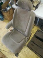 Лот: 14483415. Фото: 2. Сиденья 2шт. Nissan Presage. Автозапчасти