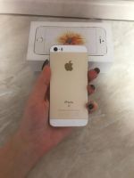 Лот: 13008083. Фото: 5. Apple iPhone SE 16Gb Gold. Хорошее...