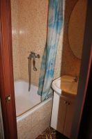 Лот: 5314623. Фото: 4. Сдам гостинку на Калинина 20 квадратов... Красноярск
