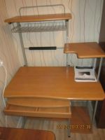 Лот: 3552874. Фото: 3. Компьютерный стол. Красноярск