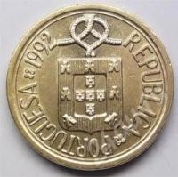 Лот: 200291. Фото: 2. Португалия. 10 эскудо 1992г. Монеты
