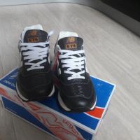 Лот: 12033293. Фото: 2. Кроссовки New balance, кожа, 38. Женская обувь