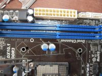 Лот: 4409789. Фото: 6. Плата ASRock LGA 1155 H67M / SI...