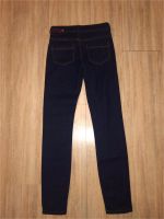 Лот: 7841710. Фото: 2. Новые skinny jeans Bershka. Женская одежда