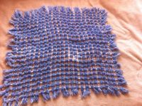 Лот: 5612271. Фото: 2. Плед из помпонов. Дети растут