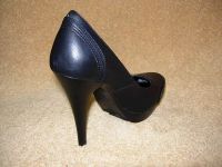 Лот: 1373979. Фото: 2. Новые туфли - размер 36. Женская обувь