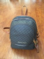 Лот: 25885620. Фото: 7. Рюкзачок брендовый.