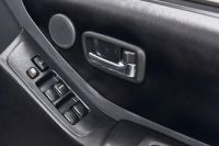 Лот: 22571385. Фото: 17. Toyota Kluger V 2002