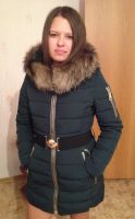 Лот: 4643029. Фото: 2. Пуховик Moncler зеленого цвета. Женская одежда