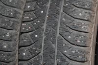 Лот: 8287158. Фото: 2. Шины шипованные Brigestone Ice... Шины, Диски