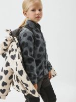 Лот: 23706191. Фото: 3. Демисезонная куртка из технологичной... Дети растут