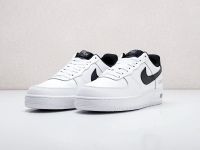 Лот: 17095961. Фото: 2. Кроссовки Nike Air Force 1 Low... Мужская обувь