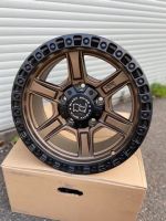 Лот: 25765757. Фото: 2. Литые диски R-16 5*139,7 "Black... Шины, Диски