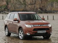 Лот: 13051319. Фото: 6. Mitsubishi Outlander 2012- Ветровики...
