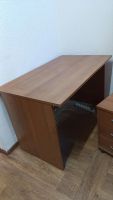 Лот: 25439681. Фото: 3. Стильный и красивый стол офисный... Мебель