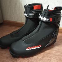 Лот: 24927497. Фото: 2. лыжные ботинки ONSKI RACE SKATE. Лыжи