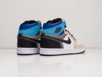 Лот: 18954707. Фото: 3. Кроссовки Nike Air Jordan 1 Mid... Одежда, обувь, галантерея