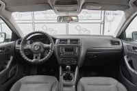 Лот: 19164751. Фото: 9. Volkswagen Jetta, VI 1.6 MT (105...