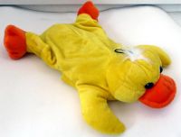 Лот: 3885466. Фото: 3. Резиновая грелка игрушка "УТКА... Красота и здоровье