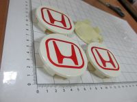 Лот: 10584808. Фото: 2. Ступичные колпачки Honda красные... Шины, Диски