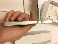Лот: 9368739. Фото: 3. iPhone 5 Silver 16GB. Красноярск