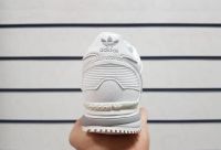 Лот: 10757866. Фото: 2. Кроссовки Adidas ZX 700 (арт... Женская обувь