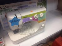 Лот: 7860829. Фото: 2. швейная машинка. Мелкая бытовая техника