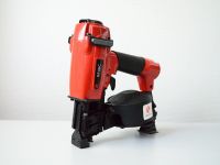 Лот: 21042509. Фото: 2. Нейлер кровельный пневматический... Инструмент и расходные