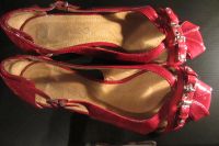 Лот: 4303510. Фото: 2. Туфли красные лаковые Reserved... Женская обувь