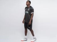 Лот: 24975410. Фото: 2. Футбольная форма Adidas FC Juventus. Спортивная одежда