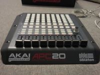 Лот: 5953669. Фото: 3. MIDI-контроллер Akai APC20. Музыкальные инструменты и оборудование