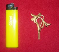 Лот: 11160370. Фото: 2. Брошь цветы Желтый металл 1980-е... Ювелирные изделия, бижутерия, часы