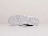 Лот: 17689522. Фото: 4. Кроссовки Nike Air Force 1 Low. Красноярск