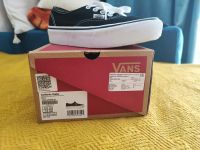 Лот: 23308453. Фото: 4. Кеды Vans женские 37. Красноярск