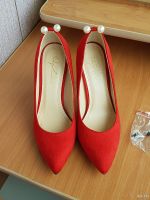 Лот: 15878719. Фото: 2. Новые женские замшевые красные... Женская обувь