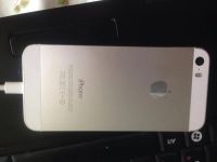 Лот: 5172416. Фото: 2. iPhone 5s 32gb висит на шнурке... Смартфоны, связь, навигация