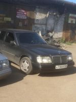 Лот: 11070101. Фото: 7. Mercedes w124 в разбор