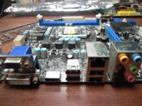 Лот: 4409789. Фото: 2. Плата ASRock LGA 1155 H67M / SI... Комплектующие