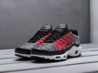 Лот: 12984674. Фото: 2. Кроссовки Nike Air Max Plus TN... Мужская обувь